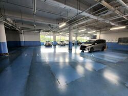 Auto World (D12), Warehouse #591796991
